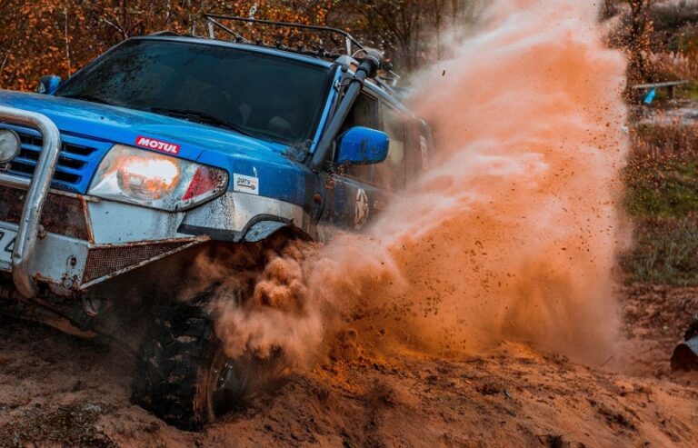 Building Skills in Off-Road Driving